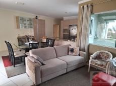 Casa à venda, 487 m² por R$ 2.300.000,00 Casa à venda, 487 m² por R$ 2.300.000,00