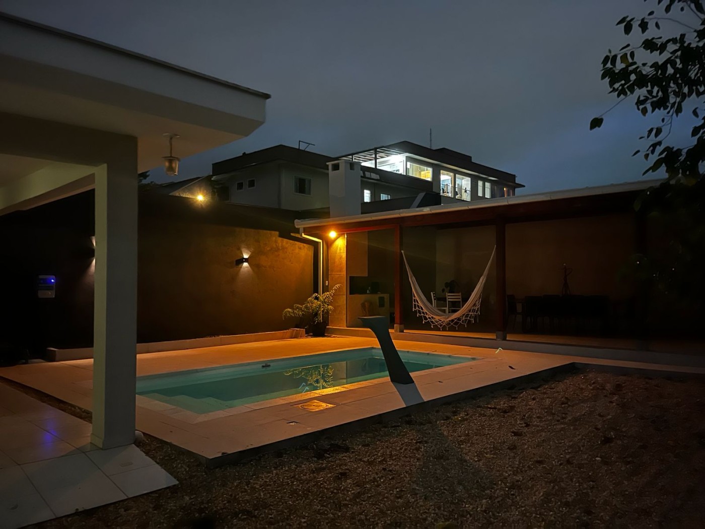 Casa com 5 Dormitórios à venda, 238 m² por R$ 1.750.000,00 Casa com 5 Dormitórios à venda, 238 m² por R$ 1.750.000,00