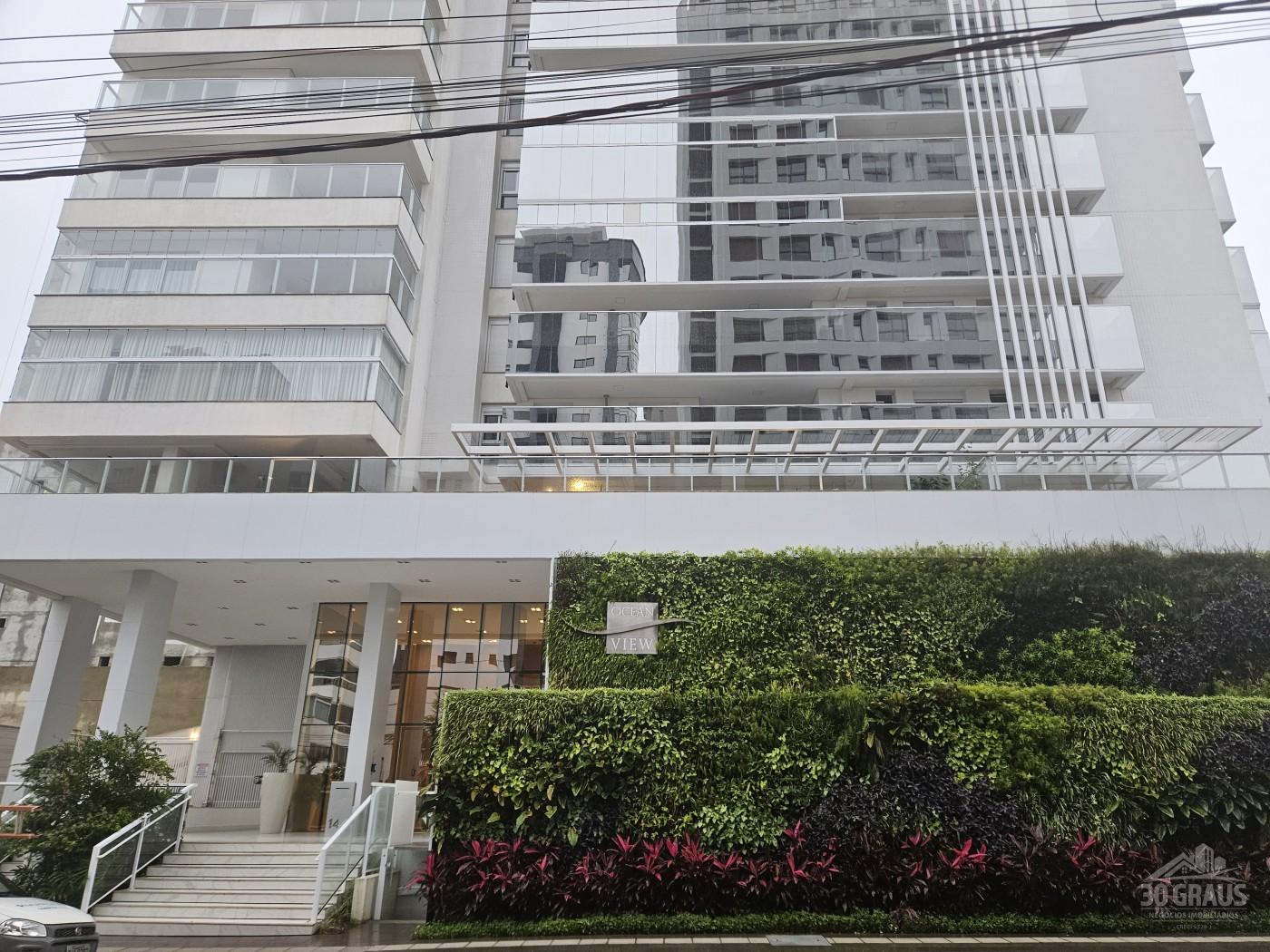 Apartamento à venda  no Itacolomi - Balneário Piçarras, SC. Imóveis