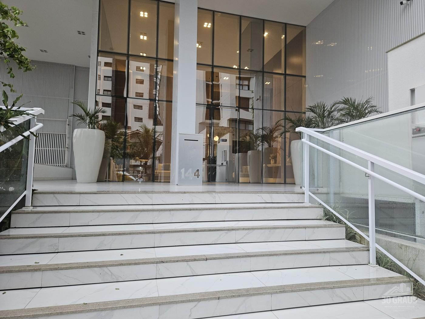 Apartamento com 3 Dormitórios à venda, 144 m² por R$ 3.200.000,00 Apartamento com 3 Dormitórios à venda, 144 m² por R$ 3.200.000,00