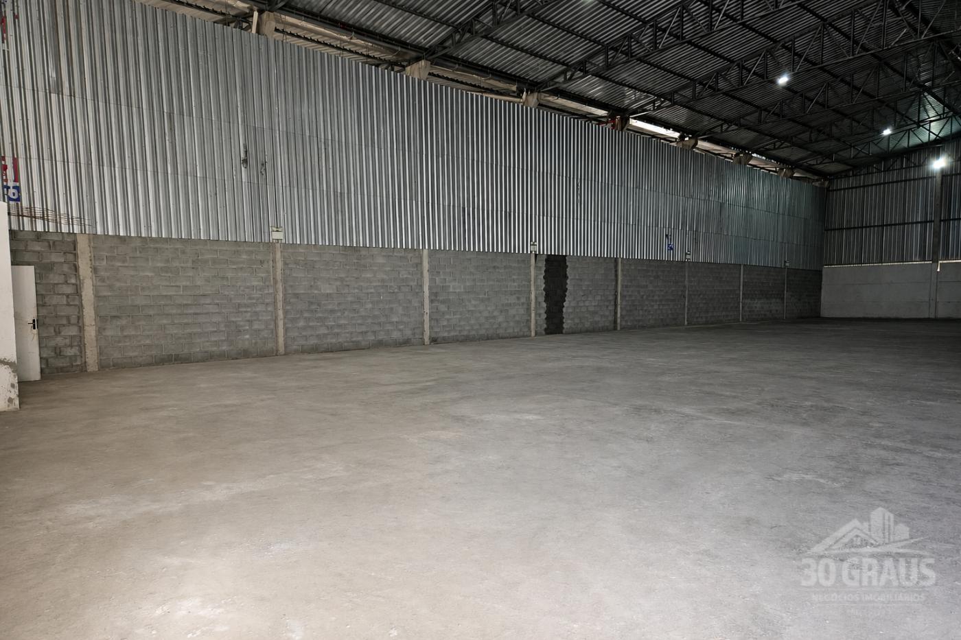 Pavilhão/galpão/depósito para alugar, 740 m² por R$ 18.000,00 Pavilhão/galpão/depósito para alugar, 740 m² por R$ 18.000,00