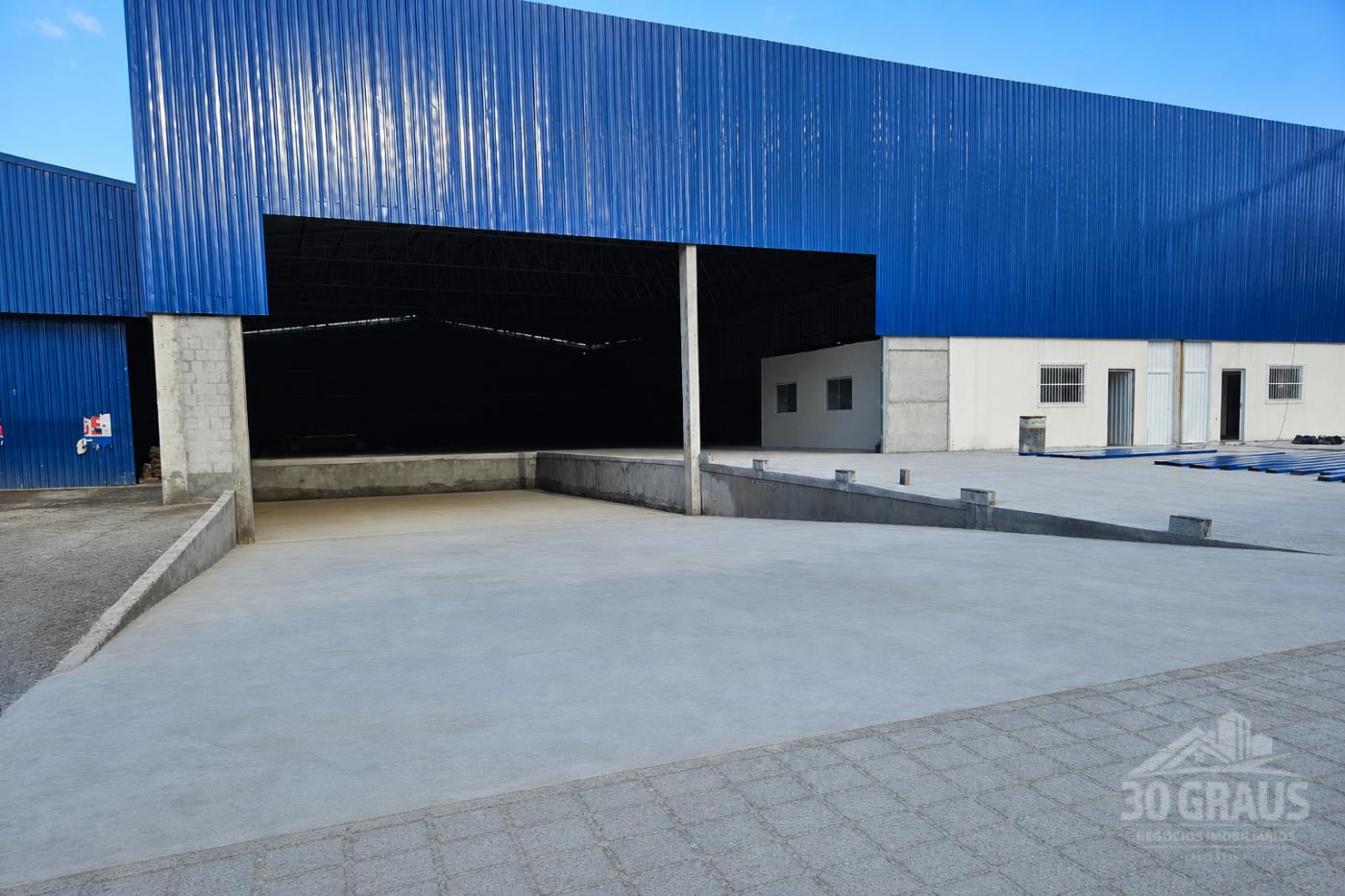 Pavilhão/galpão/depósito para alugar  no Corveta - Araquari, SC. Imóveis