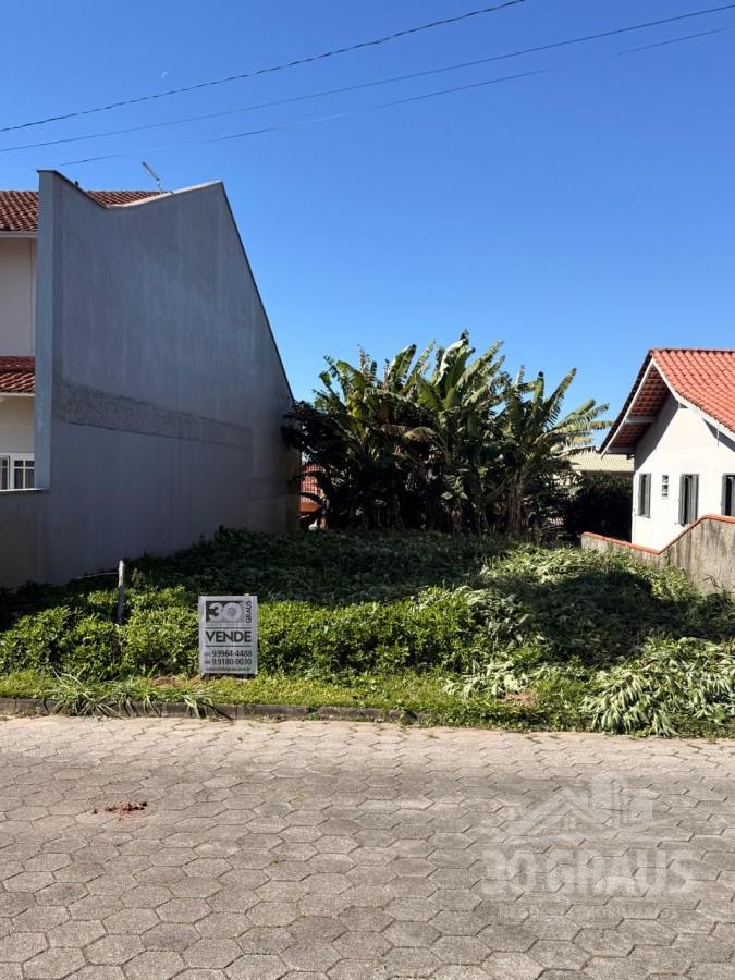 Terreno/Lote à venda  no Praia de Itaguacu - São Francisco do Sul, SC. Imóveis