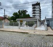 Casa para Venda, em Joinville, bairro Bucarein, 4 dormitórios, 3 banheiros, 1 suíte, 2 vagas